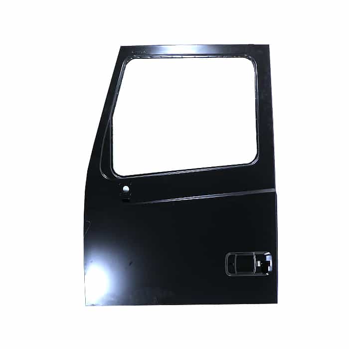 61. Дверь кабины.